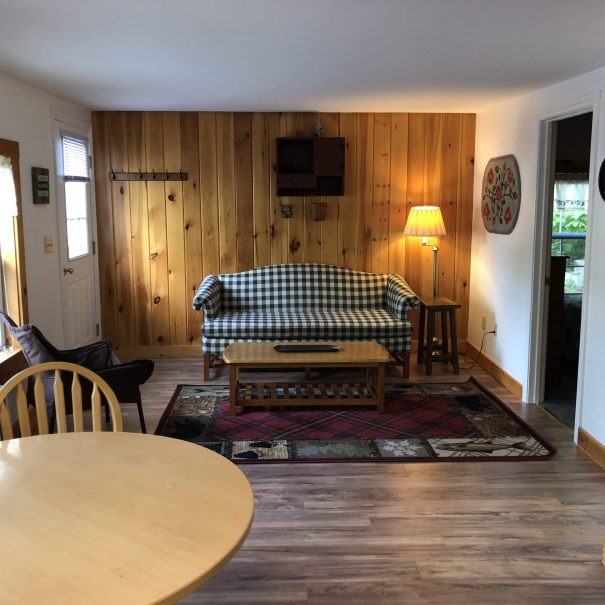 Salmon cottage Sebago West Shore Cottages