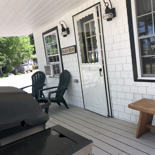 Black bear cottage - Sebago West Shore Cottages